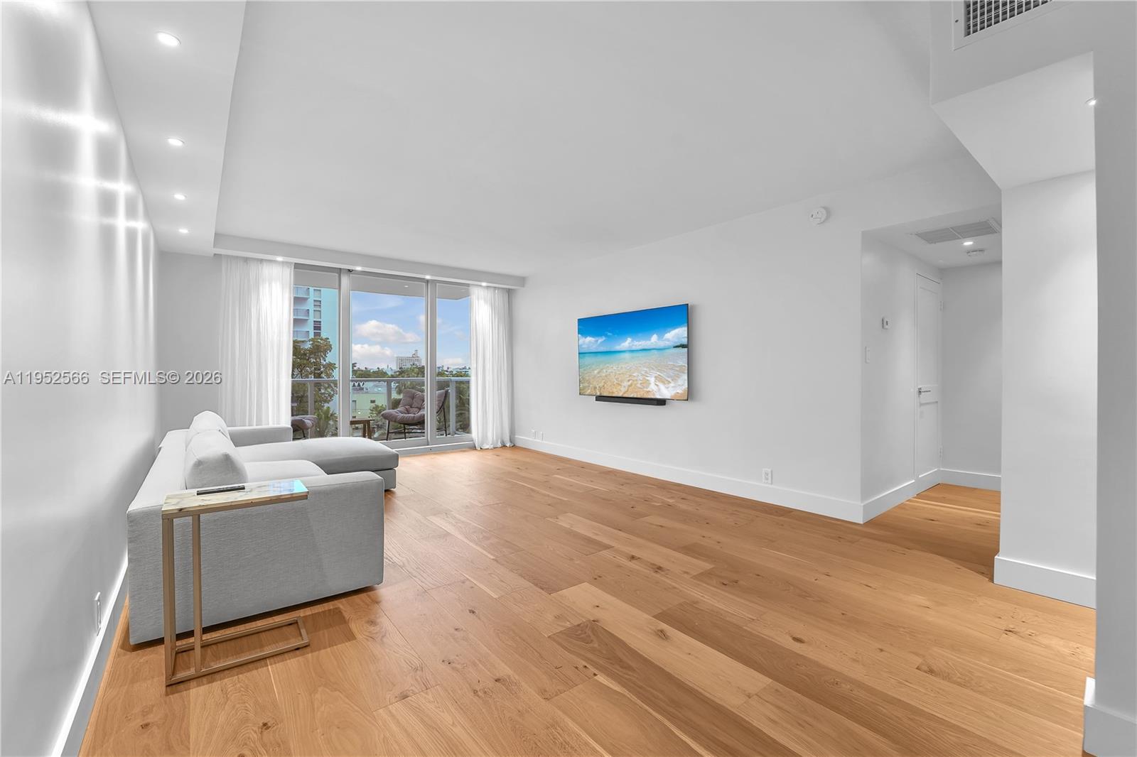 1000 West Ave #408 Miami Beach, FL 33139