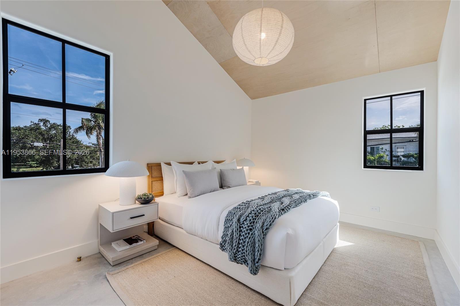 3603 Thomas Ave Miami, FL 33133