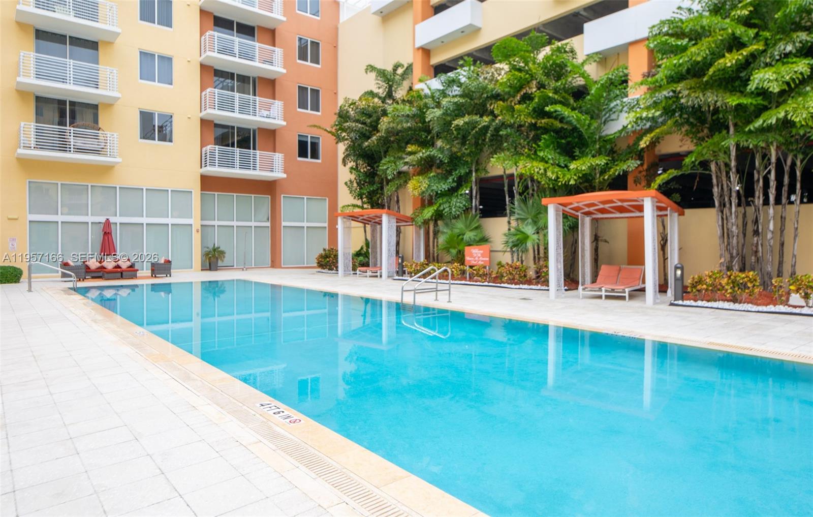 image The Venture at Aventura35