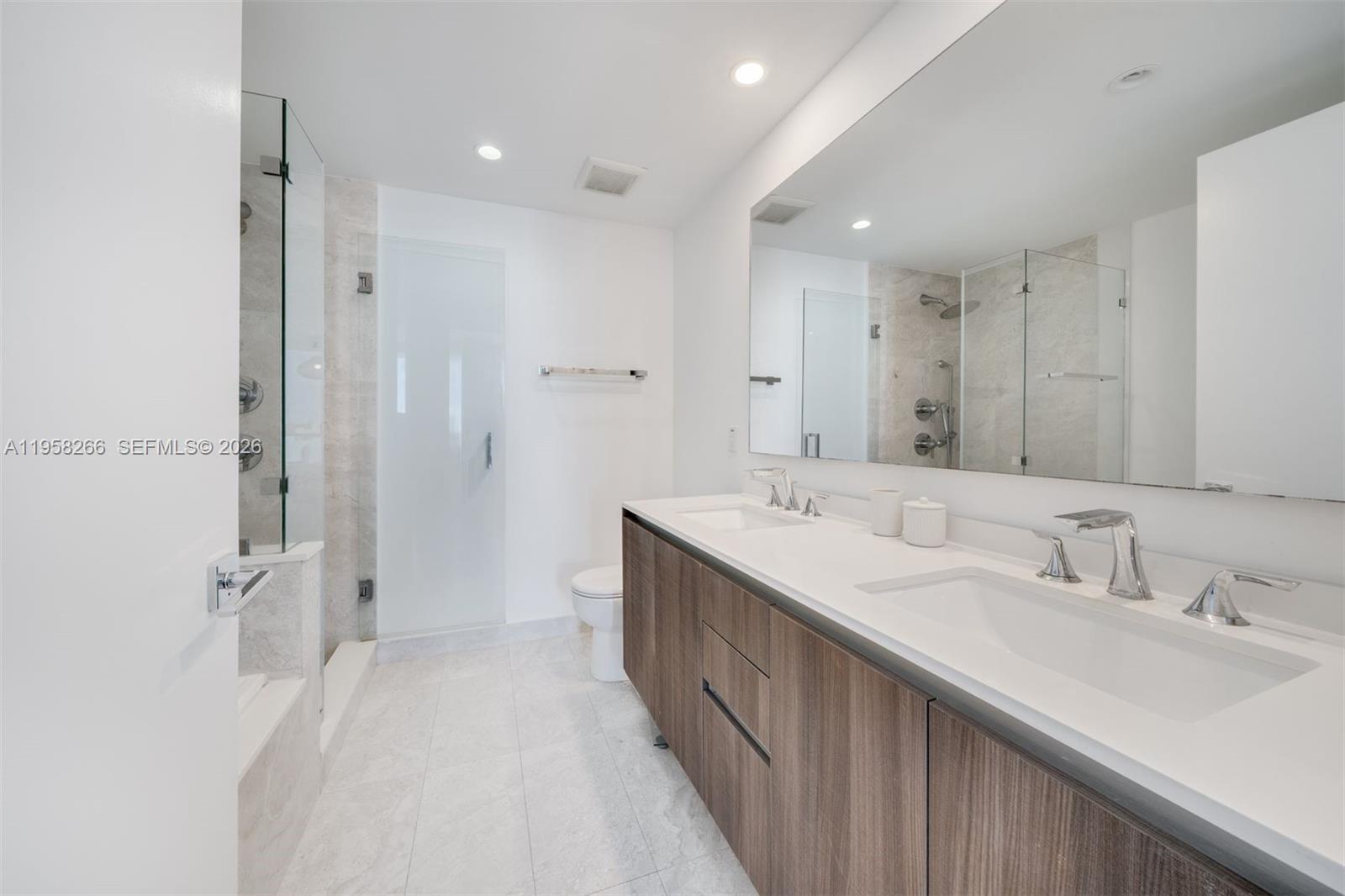 image Aria on the Bay17