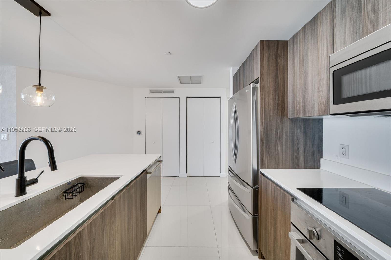 image Aria on the Bay3