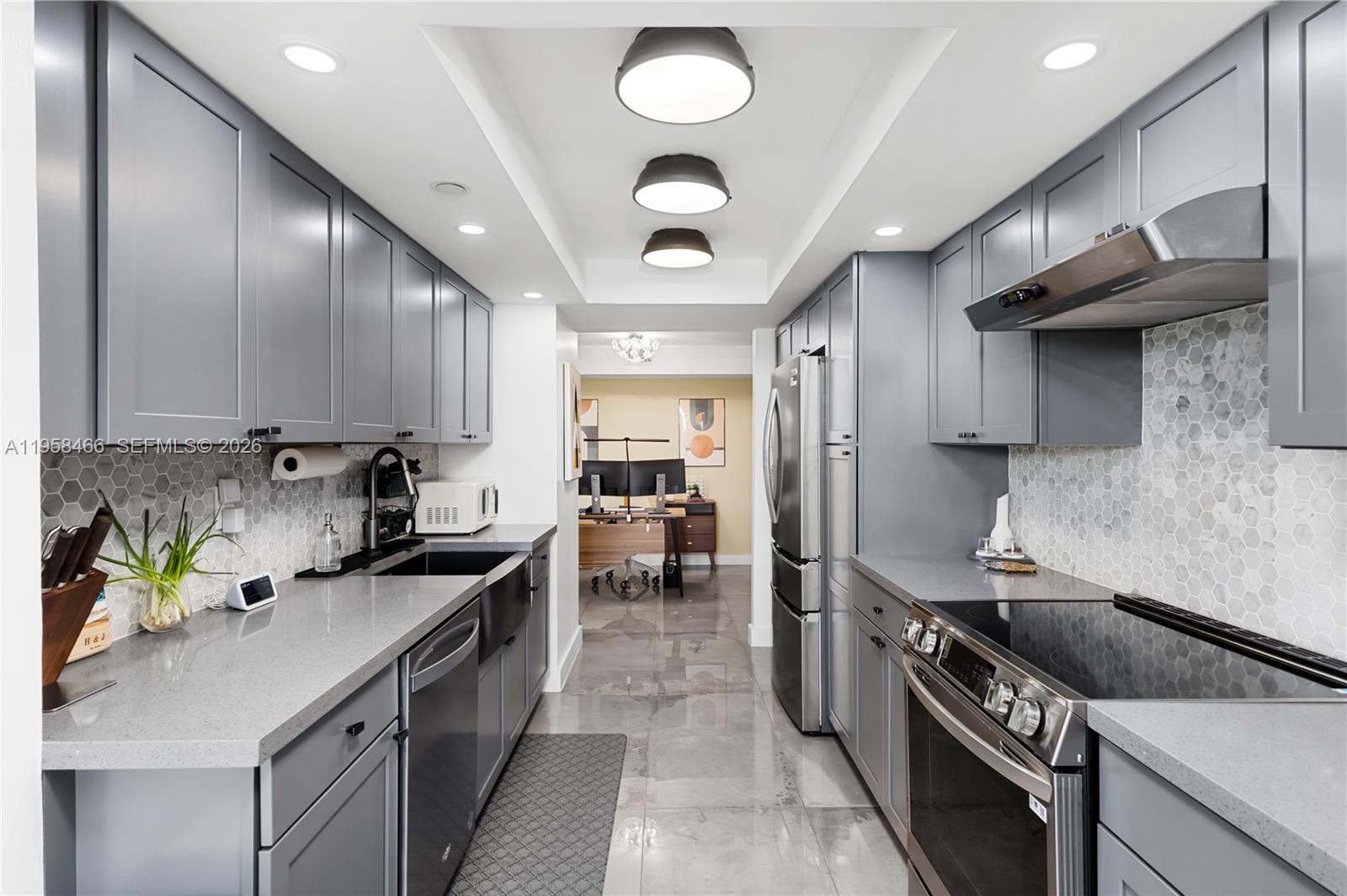 1000 Quayside Ter #506 Miami, FL 33138