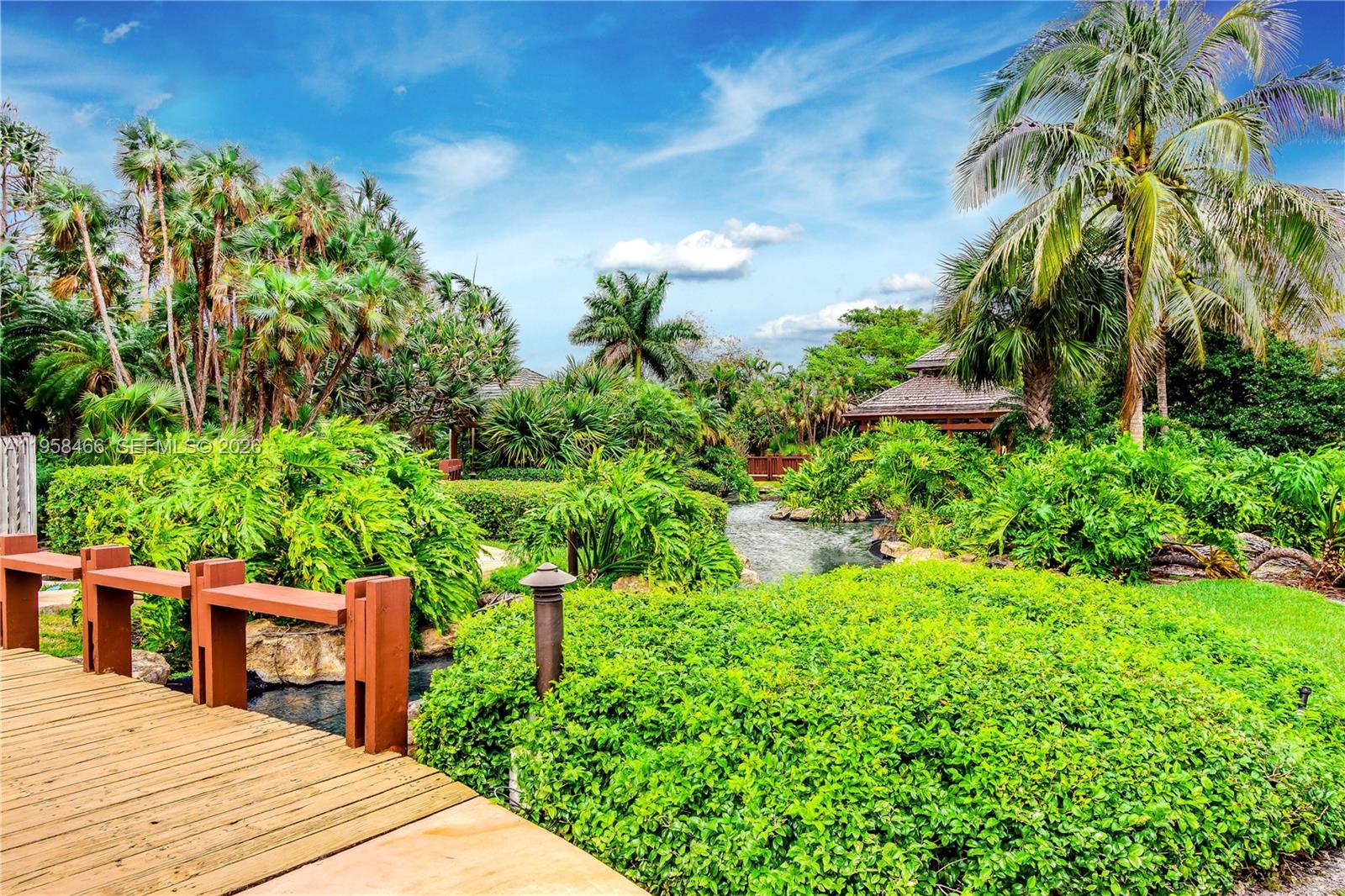 1000 Quayside Ter #506 Miami, FL 33138