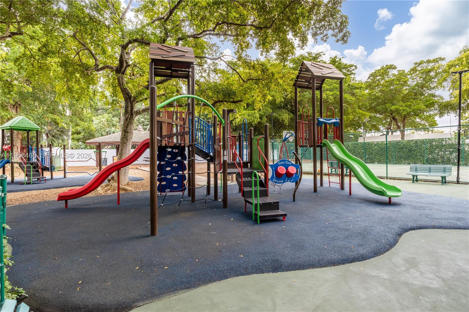 1000 Quayside Ter #506 Miami, FL 33138