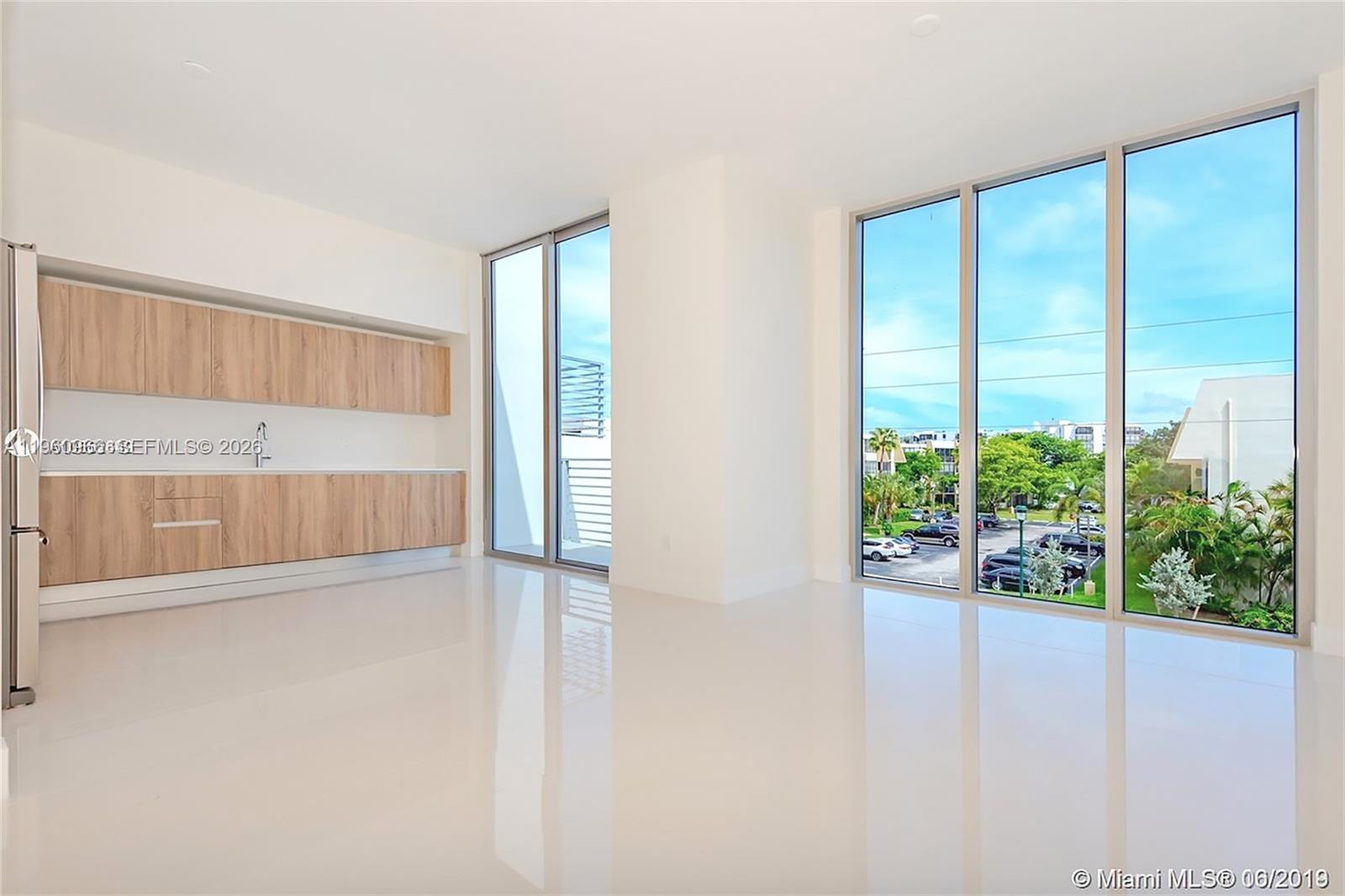 2960 NE 207th St #TS-102 Aventura, FL 33180