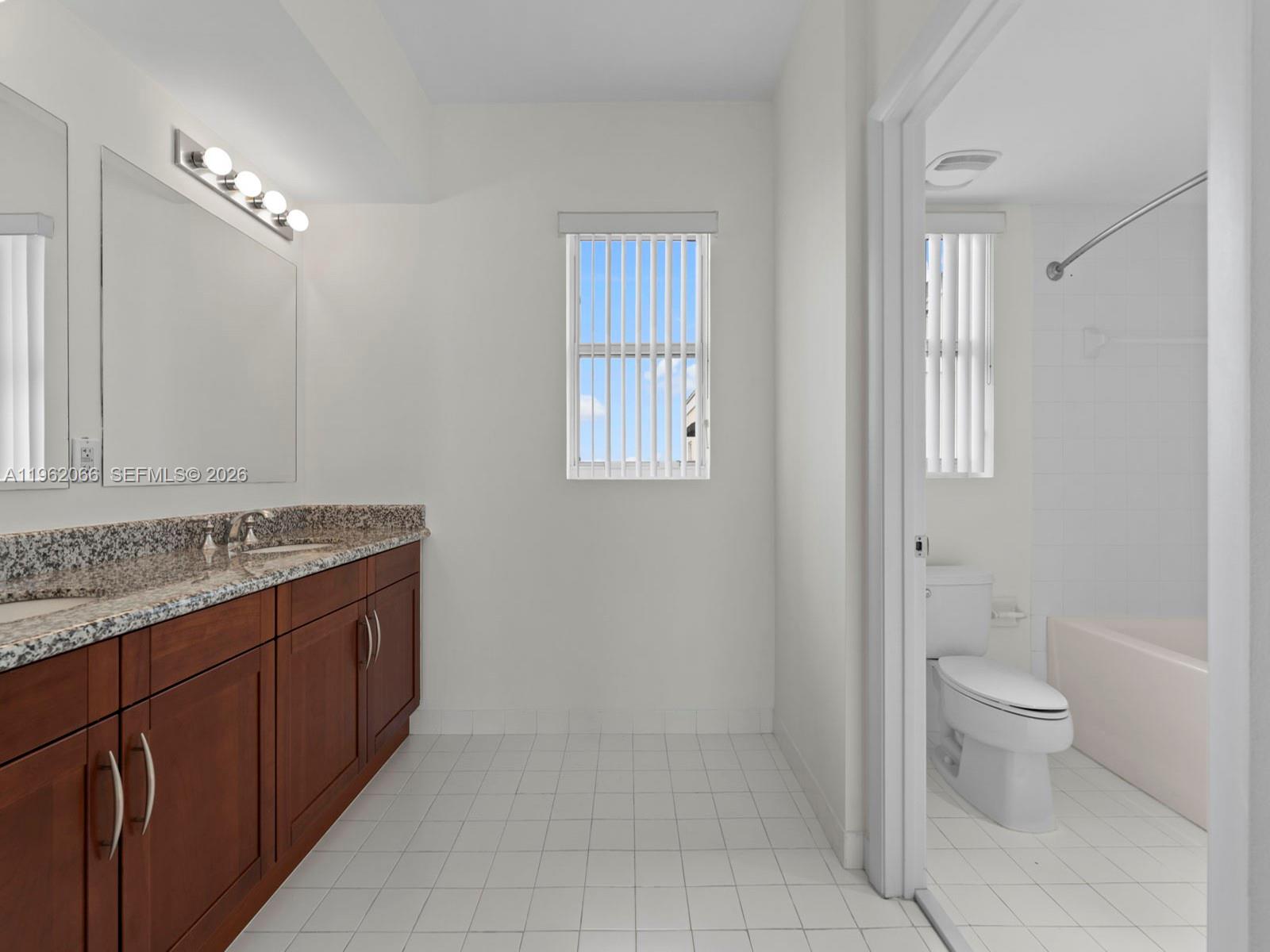 7265 SW 89th St #A520 Miami, FL 33156