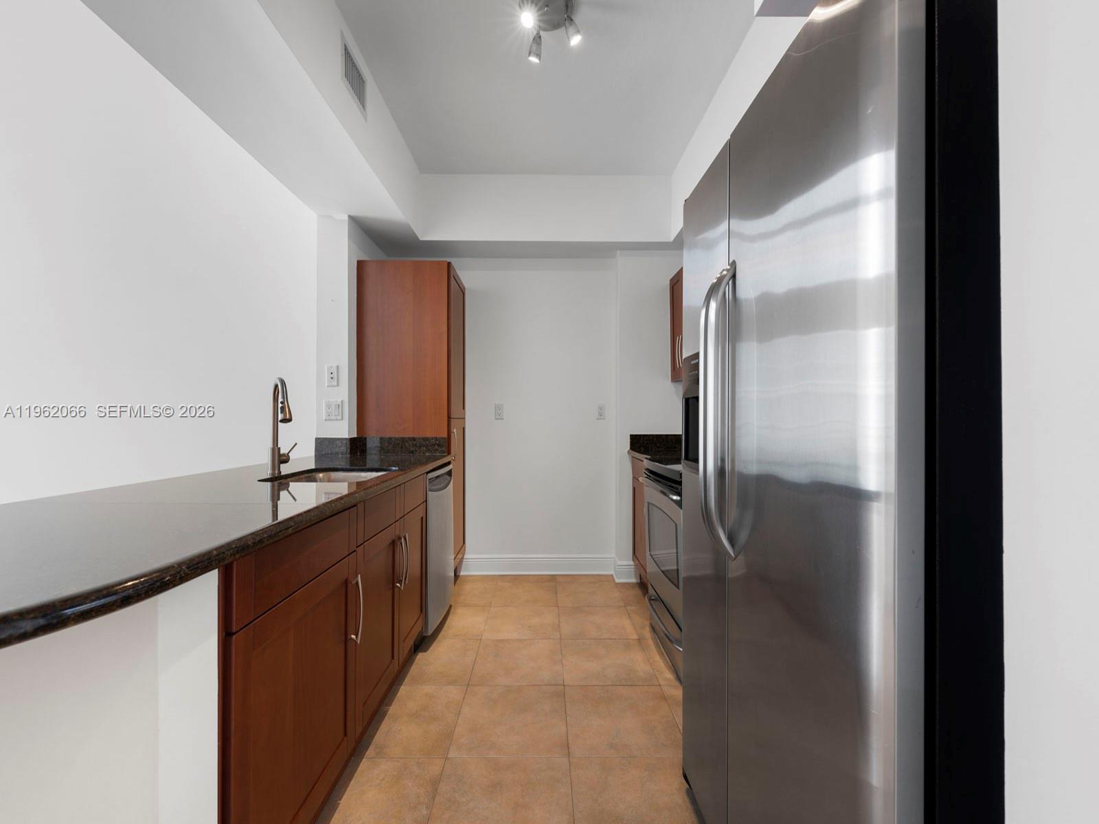 7265 SW 89th St #A520 Miami, FL 33156