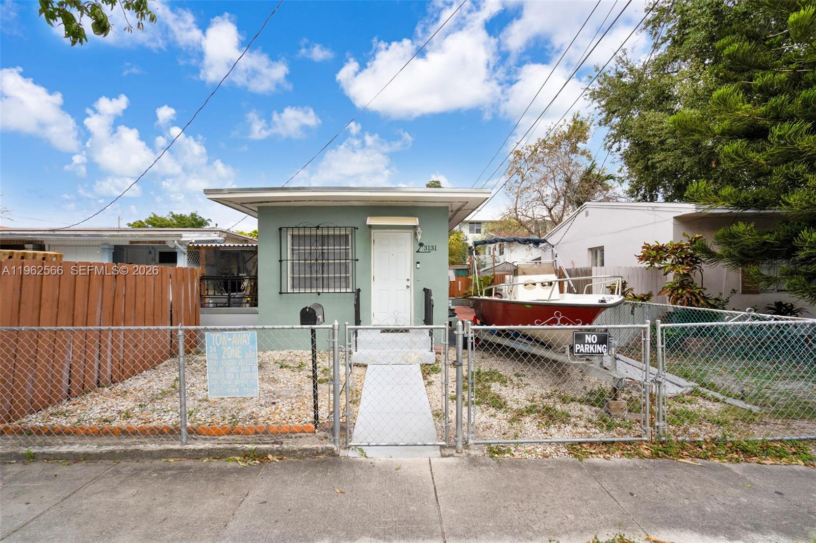 941 SW 31st Ct Miami, FL 33135