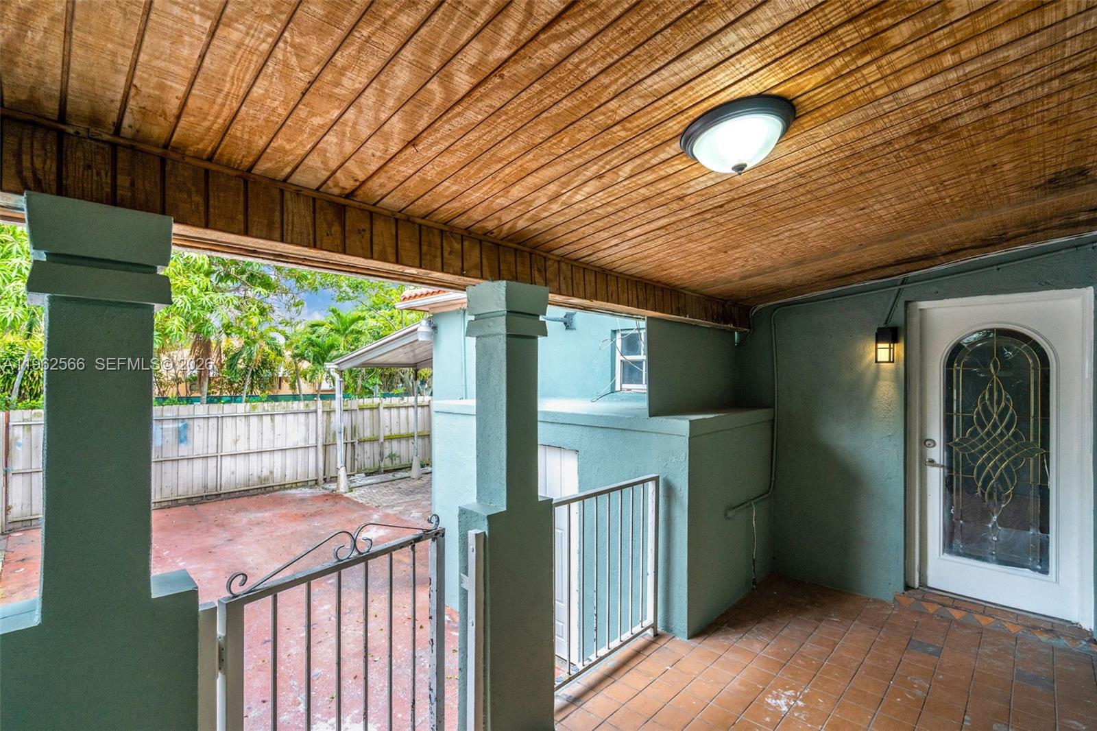 941 SW 31st Ct Miami, FL 33135