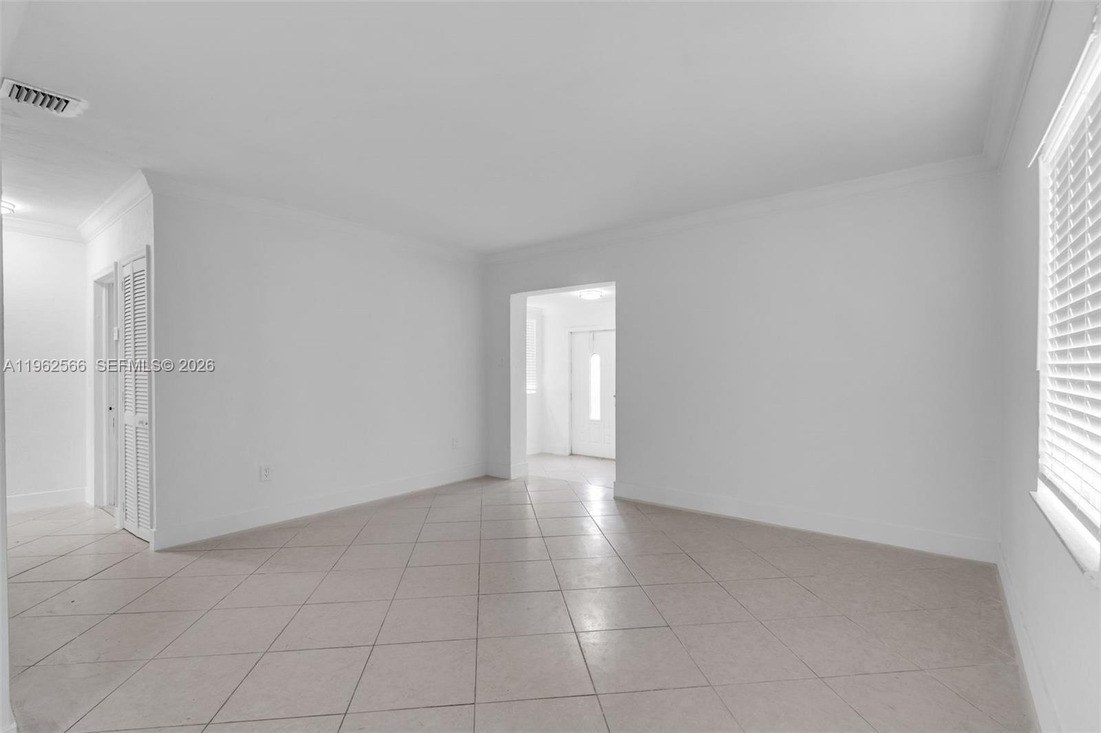 941 SW 31st Ct Miami, FL 33135