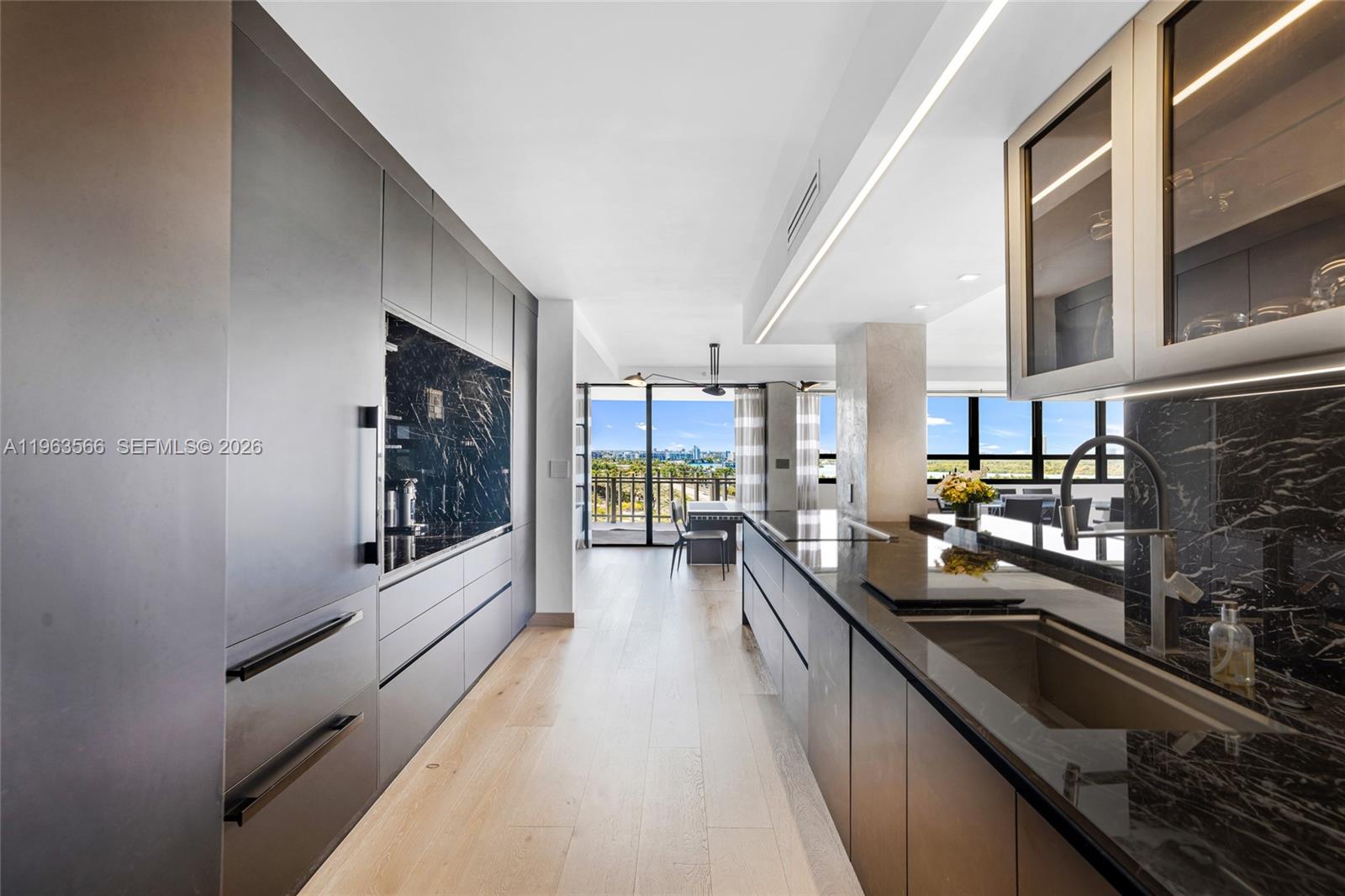 10205 Collins Ave #1002 Bal Harbour, FL 33154