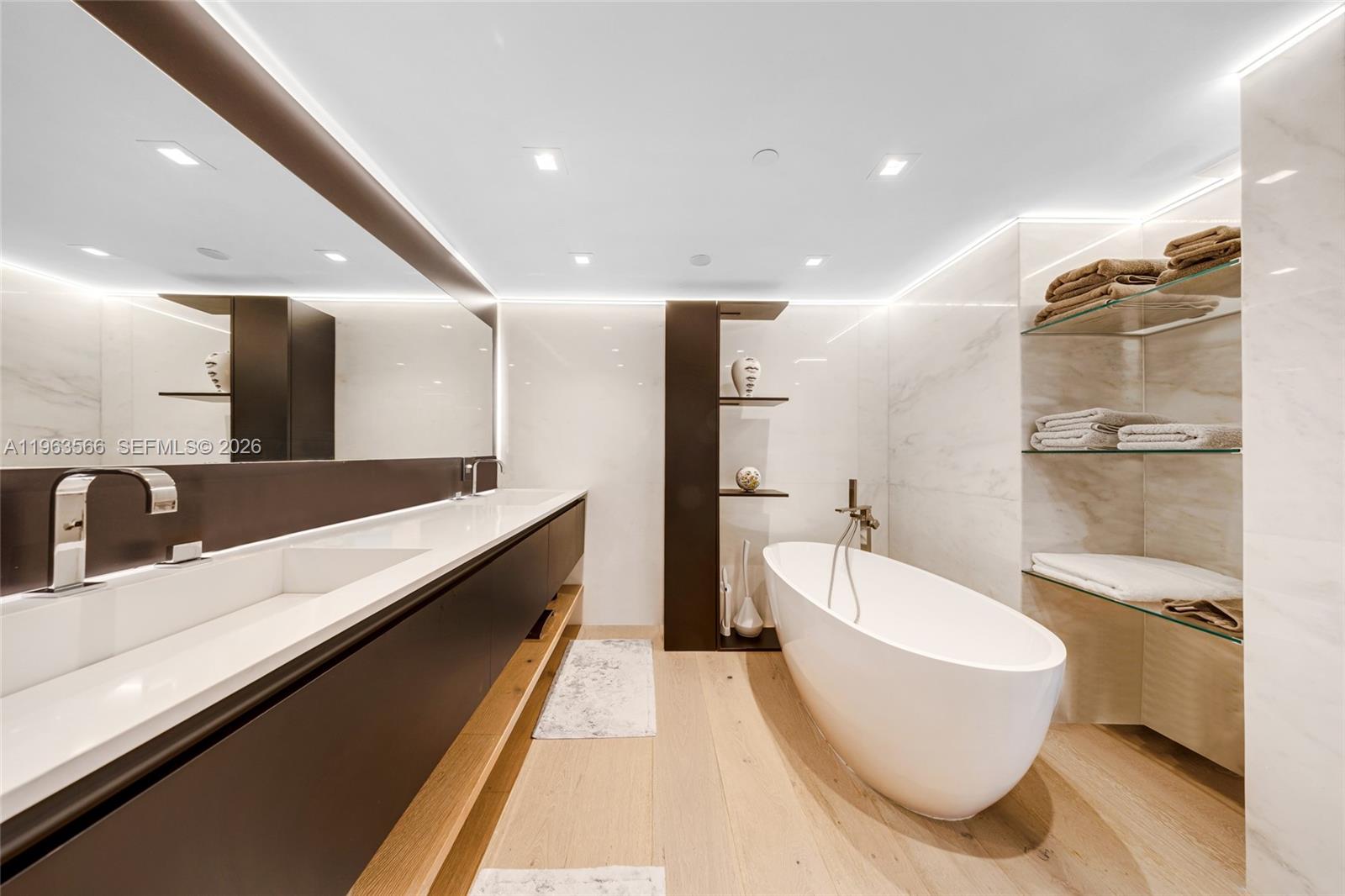 10205 Collins Ave #1002 Bal Harbour, FL 33154