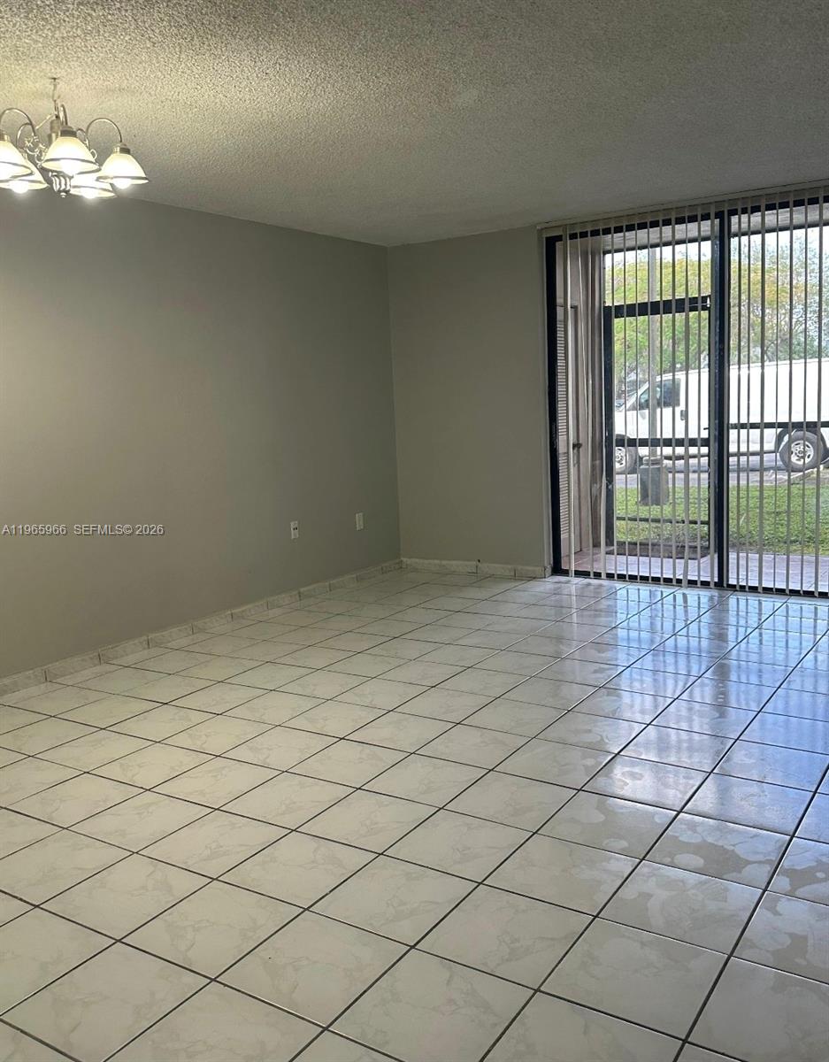 8500 SW 133rd Ave Rd #121 Miami, FL 33183