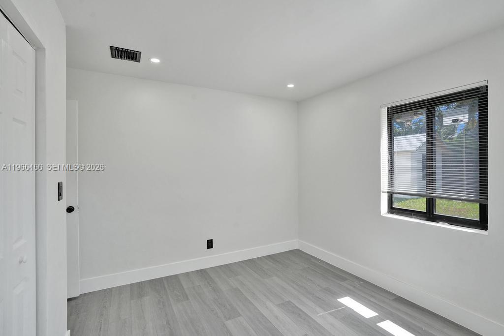 1628 NE 7th Ave Fort Lauderdale, FL 33305