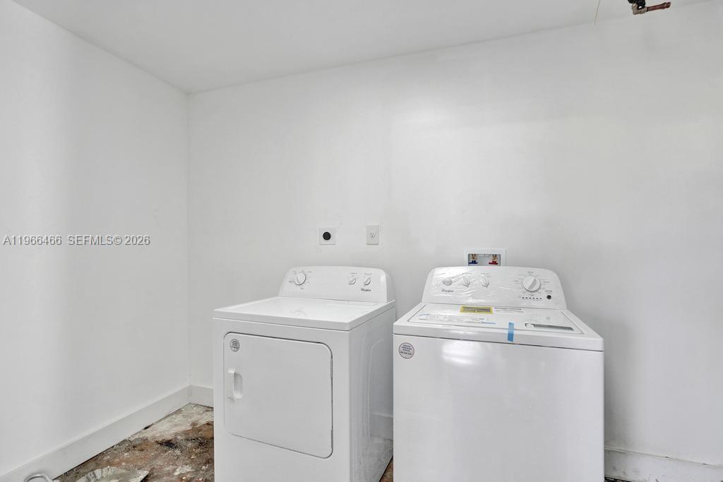 1628 NE 7th Ave Fort Lauderdale, FL 33305