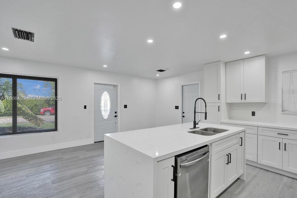 1628 NE 7th Ave Fort Lauderdale, FL 33305