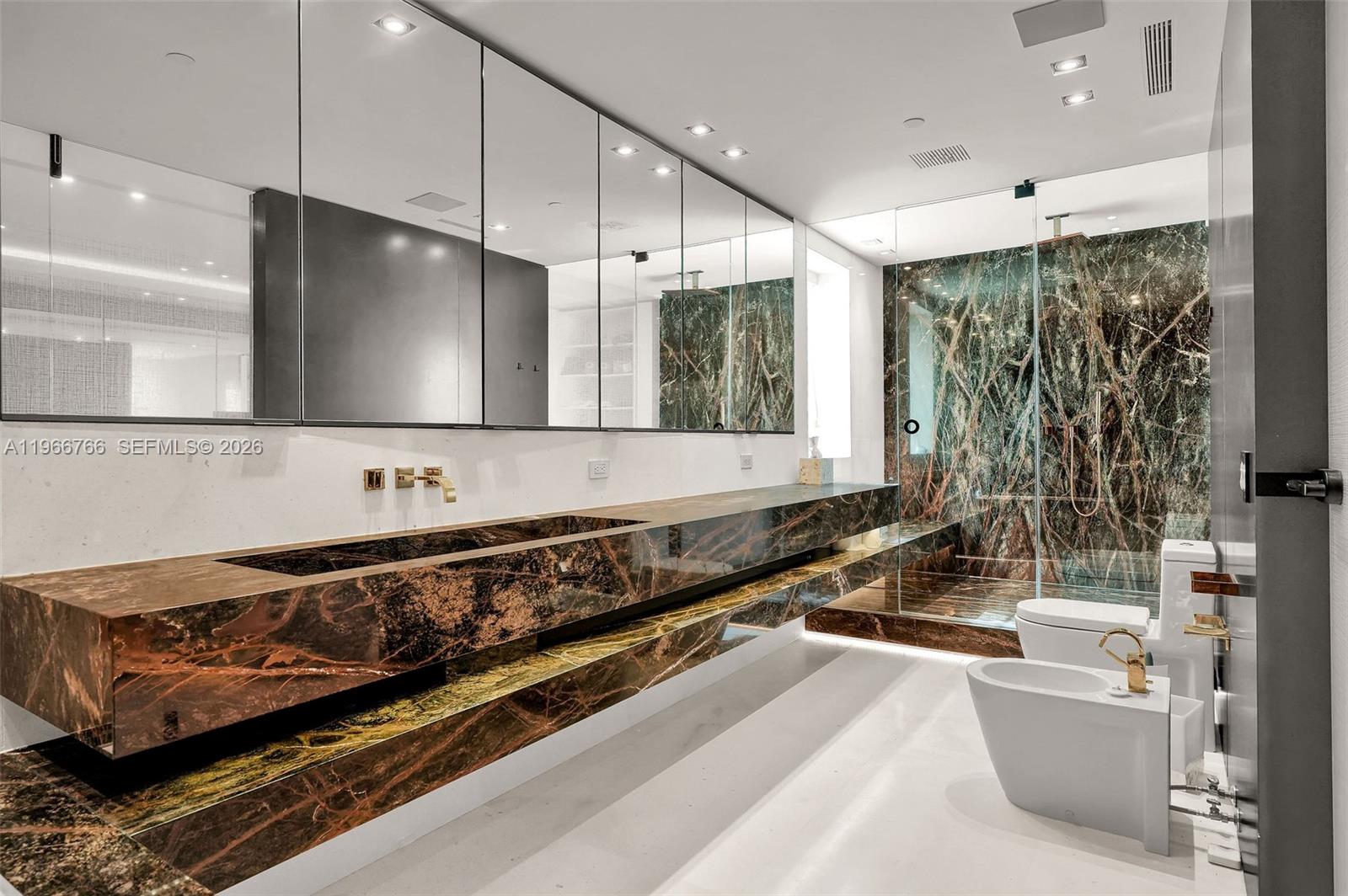 20165 NE 39th Pl #1103&1104 Aventura, FL 33180