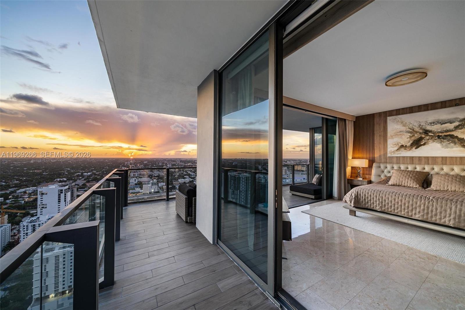 image Rise Brickell City Centre42