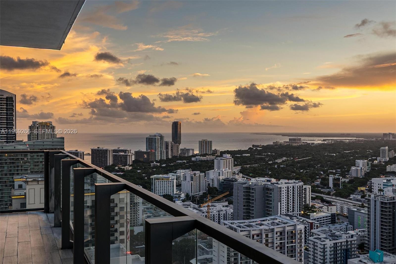 image Rise Brickell City Centre44