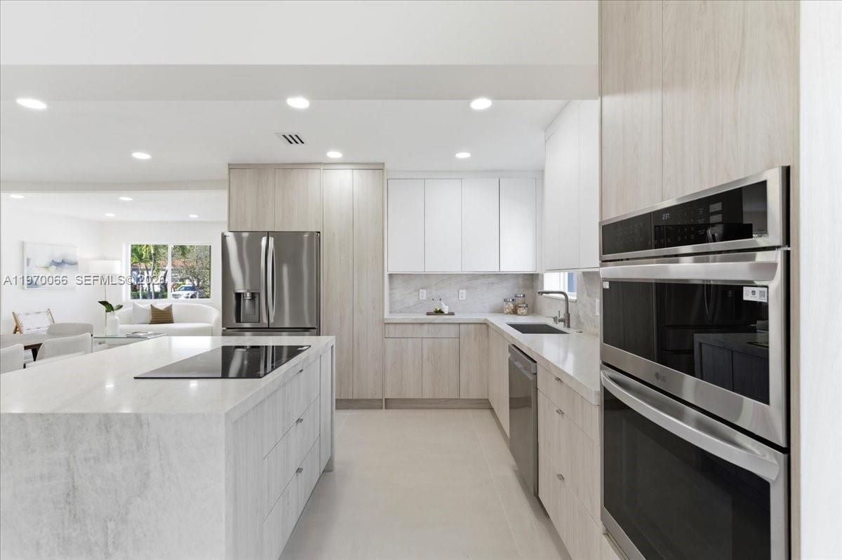 1971 SW 33rd Ave Miami, FL 33145