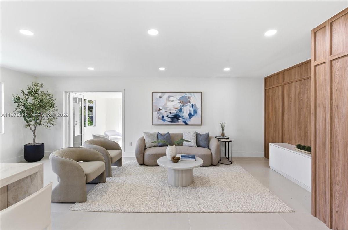 1971 SW 33rd Ave Miami, FL 33145