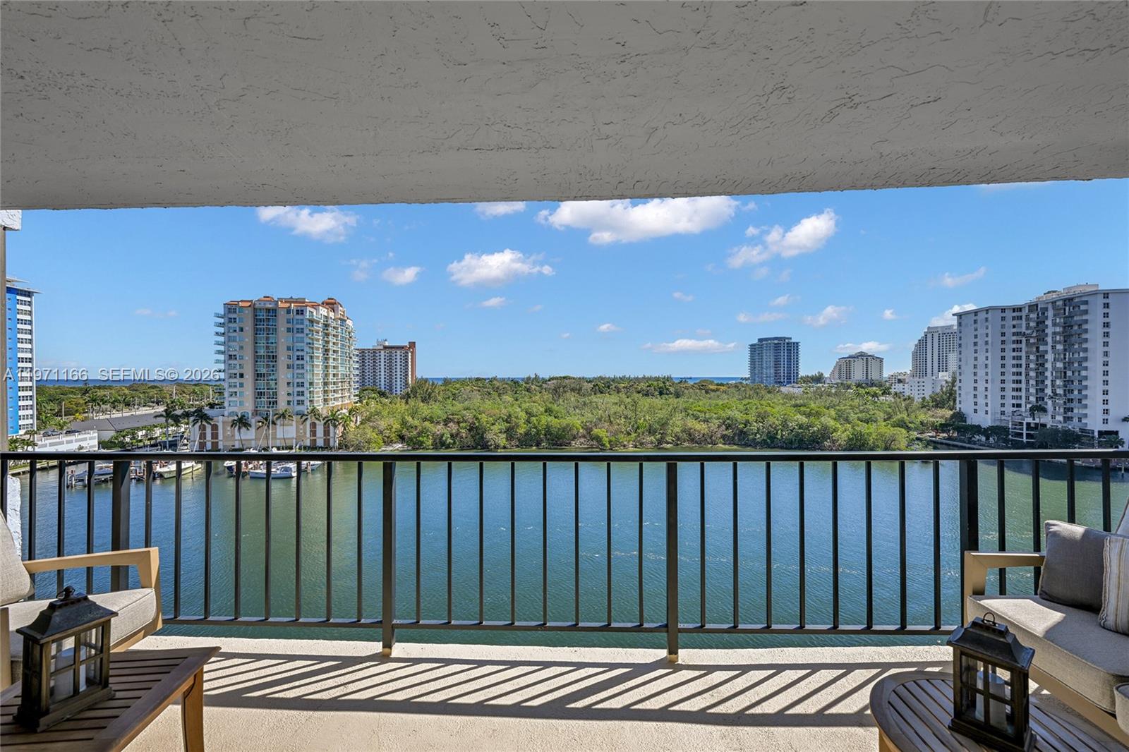 936 Intracoastal Dr #9H