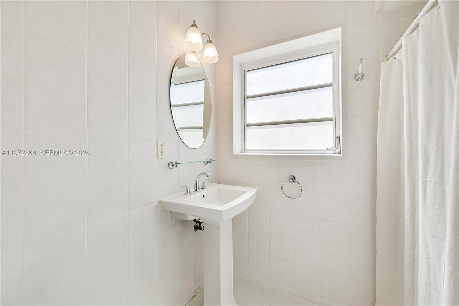 9056 Emerson Ave Surfside, FL 33154