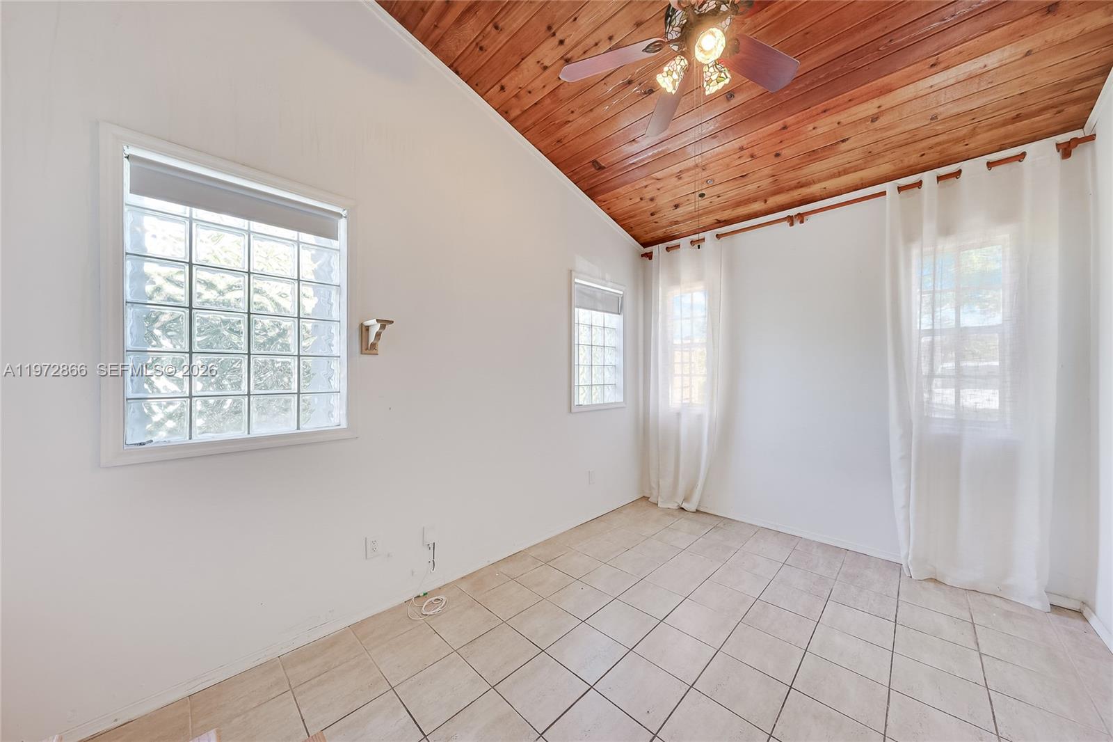 9056 Emerson Ave Surfside, FL 33154