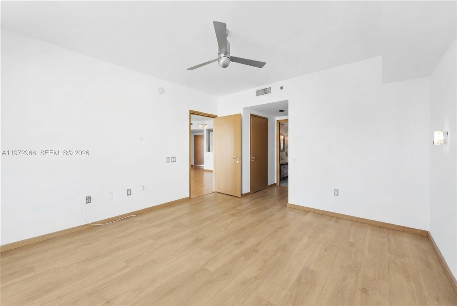 450 Alton Rd #3206 Miami Beach, FL 33139