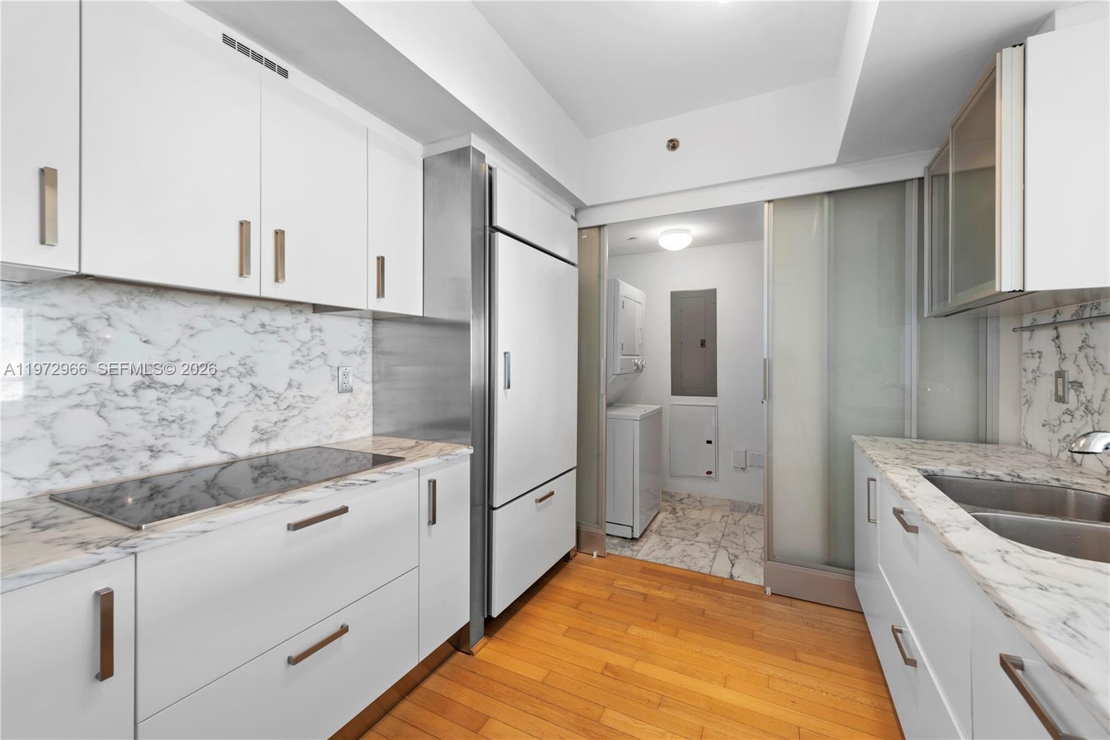 450 Alton Rd #3206 Miami Beach, FL 33139