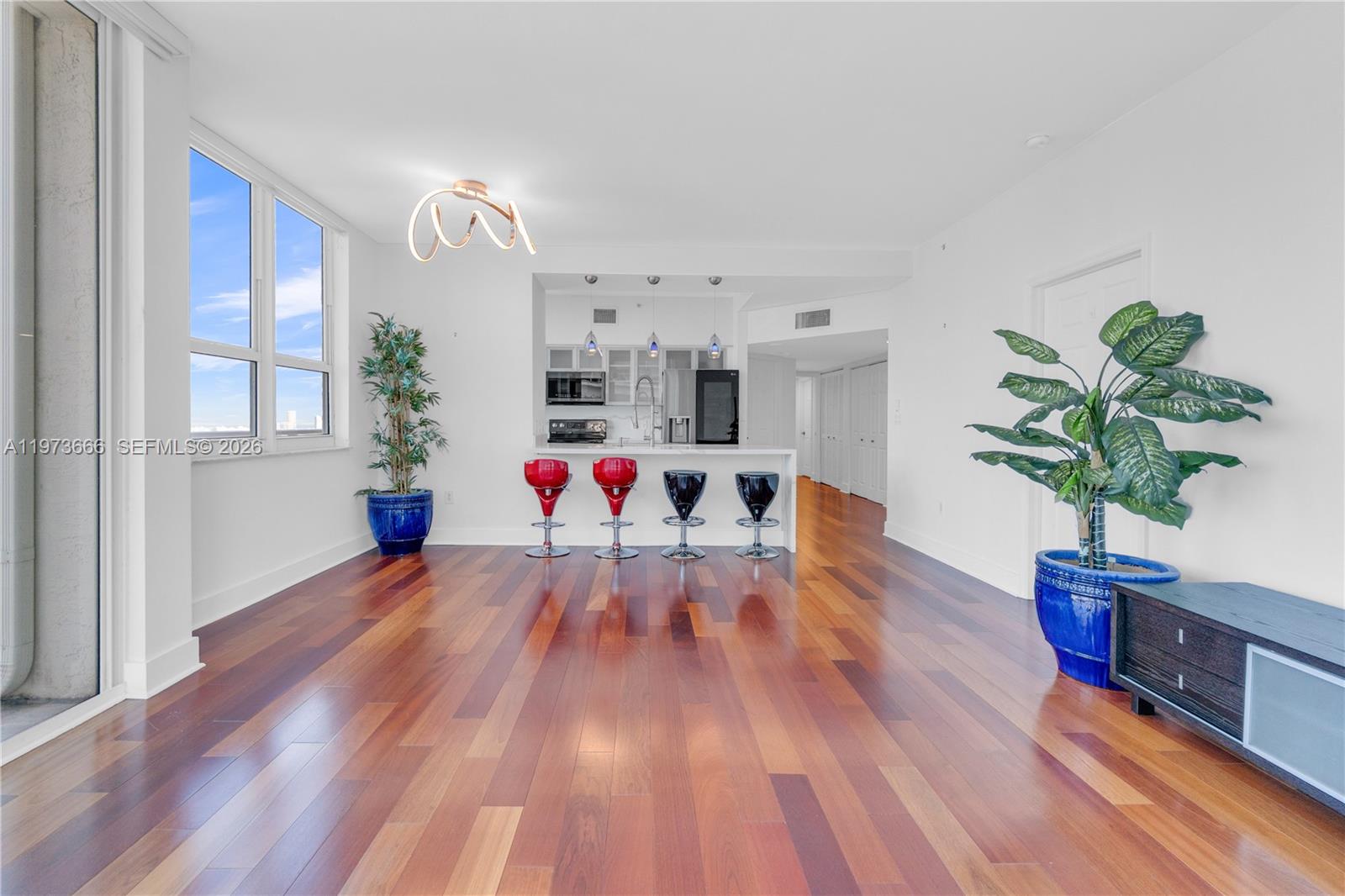 1155 Brickell Bay Dr #PH102 Miami, FL 33131