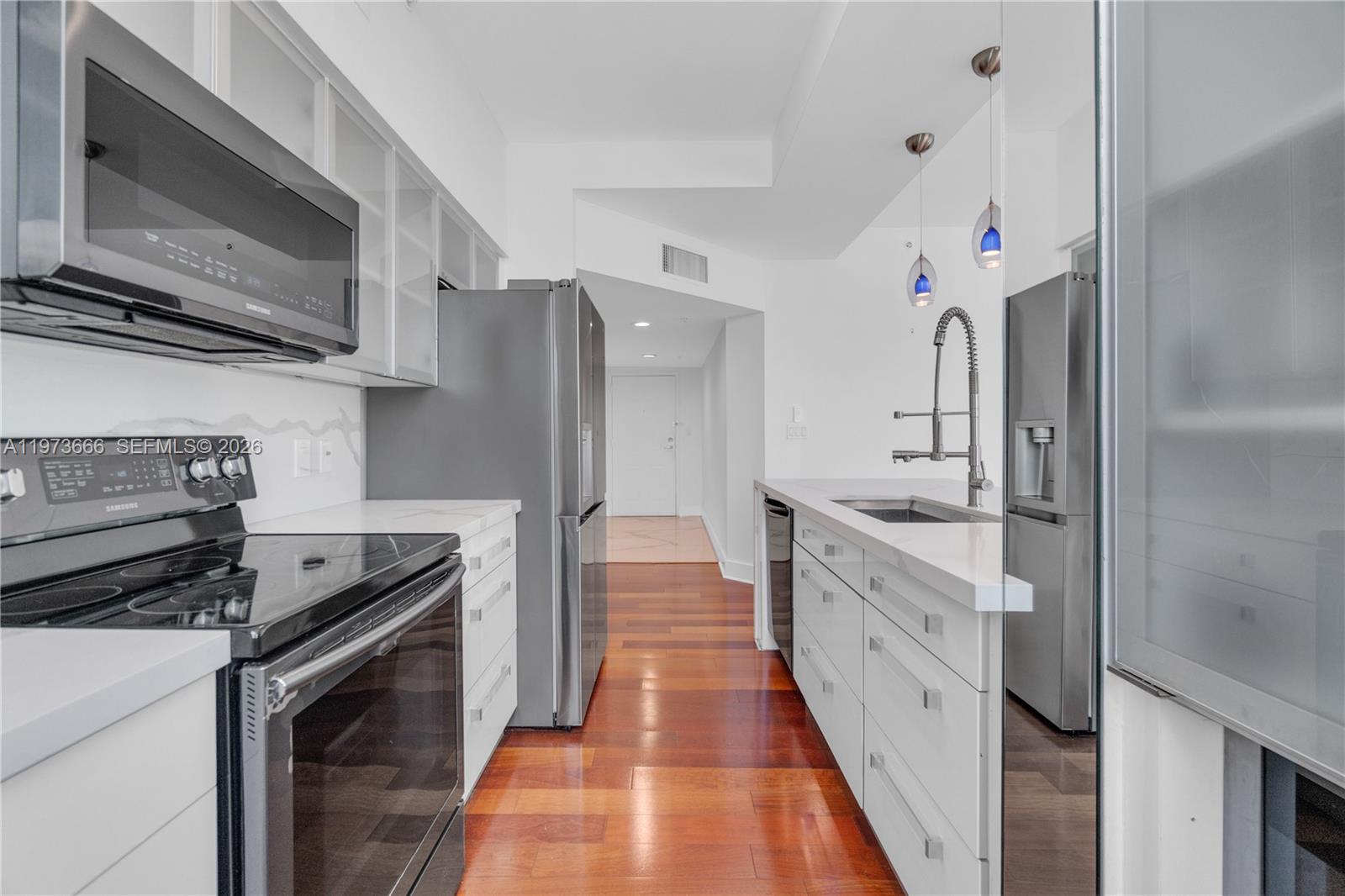 1155 Brickell Bay Dr #PH102 Miami, FL 33131