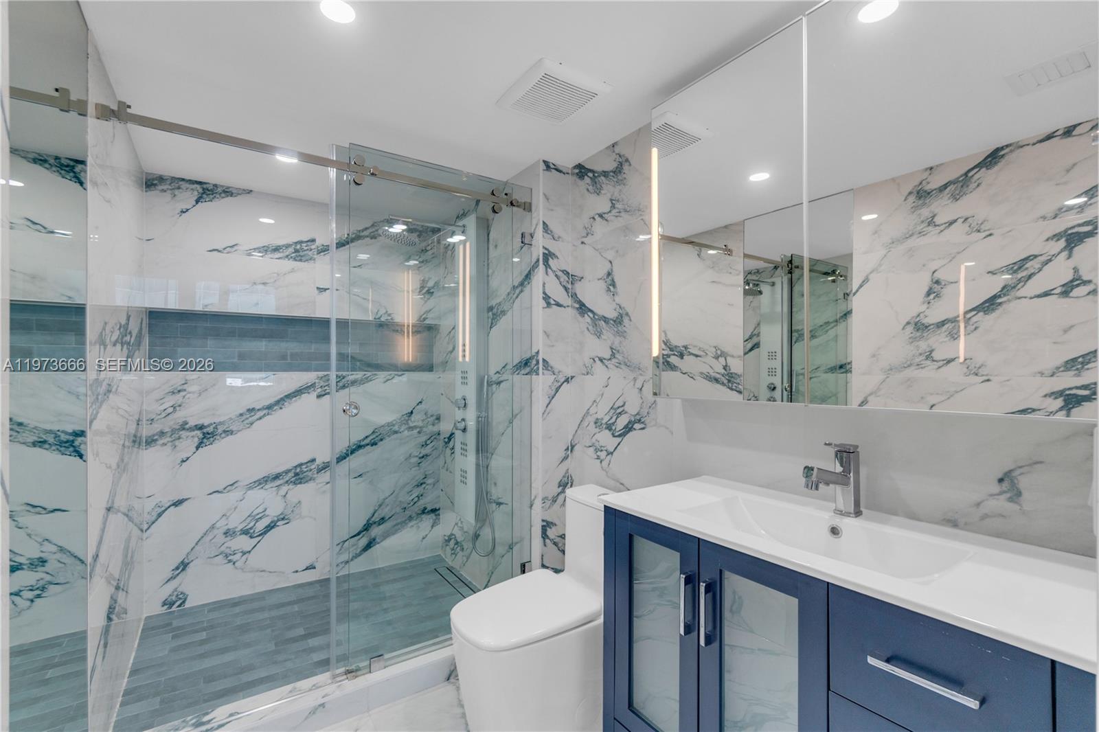 1155 Brickell Bay Dr #PH102 Miami, FL 33131