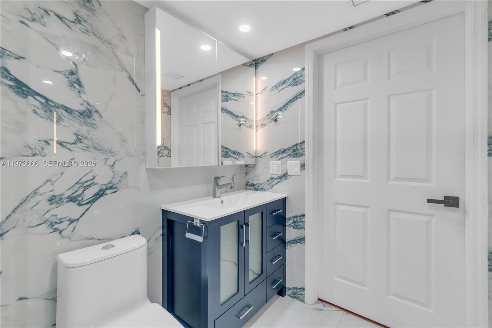 1155 Brickell Bay Dr #PH102 Miami, FL 33131