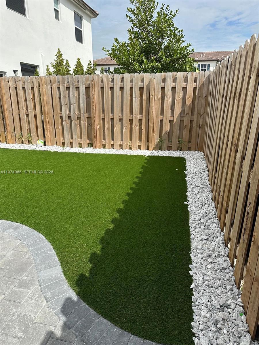 12221 NW 23rd Pl Miami, FL 33167