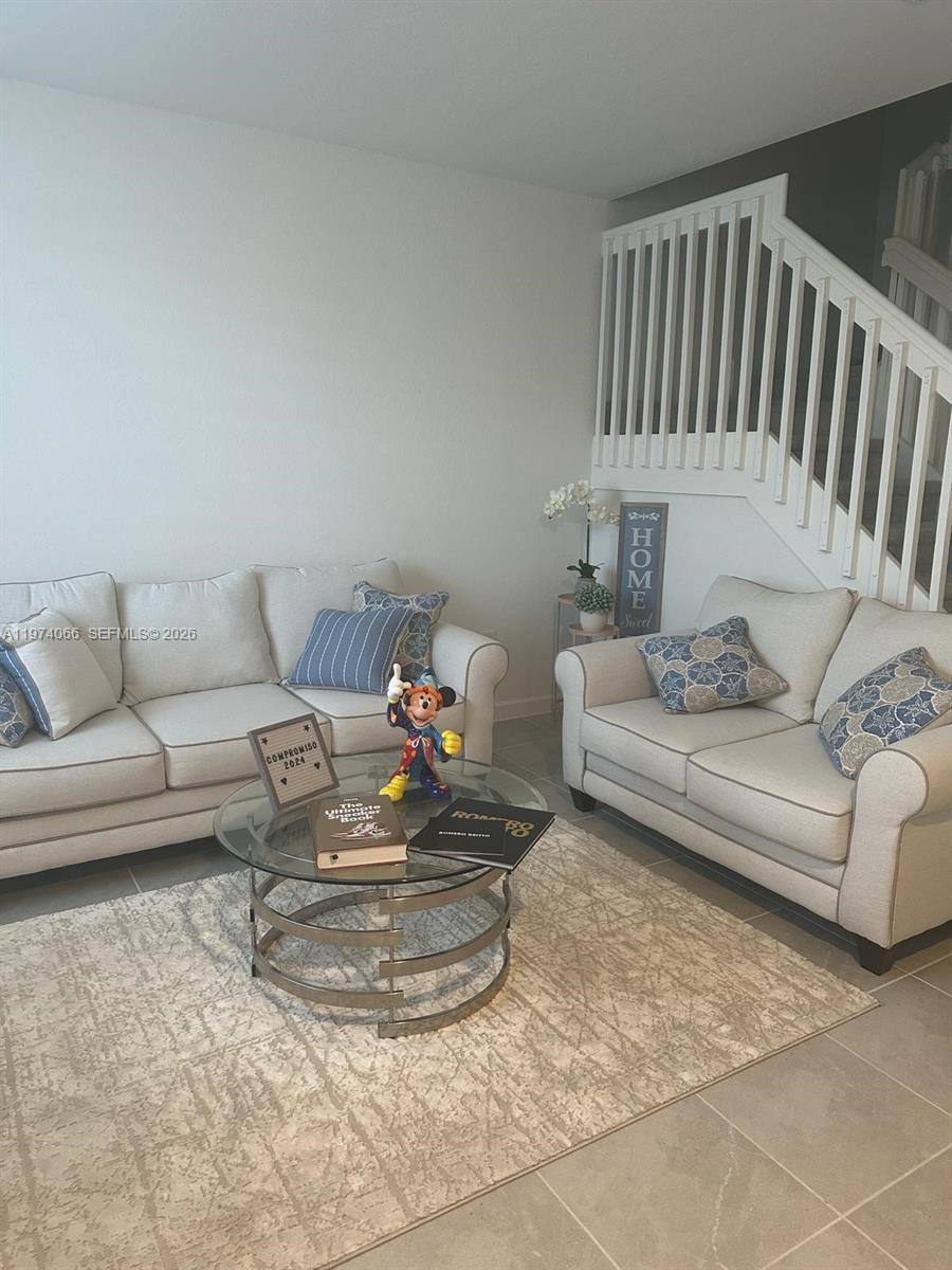 12221 NW 23rd Pl Miami, FL 33167