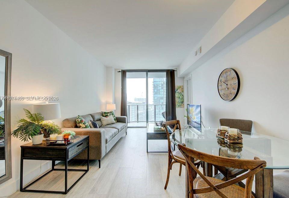 121 NE 34th St #1603 Miami, FL 33137