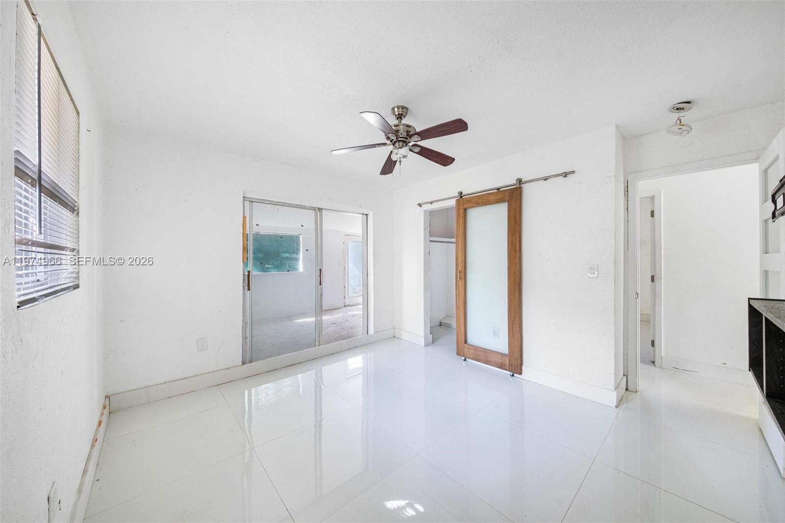 276 NW 40th St Miami, FL 33127