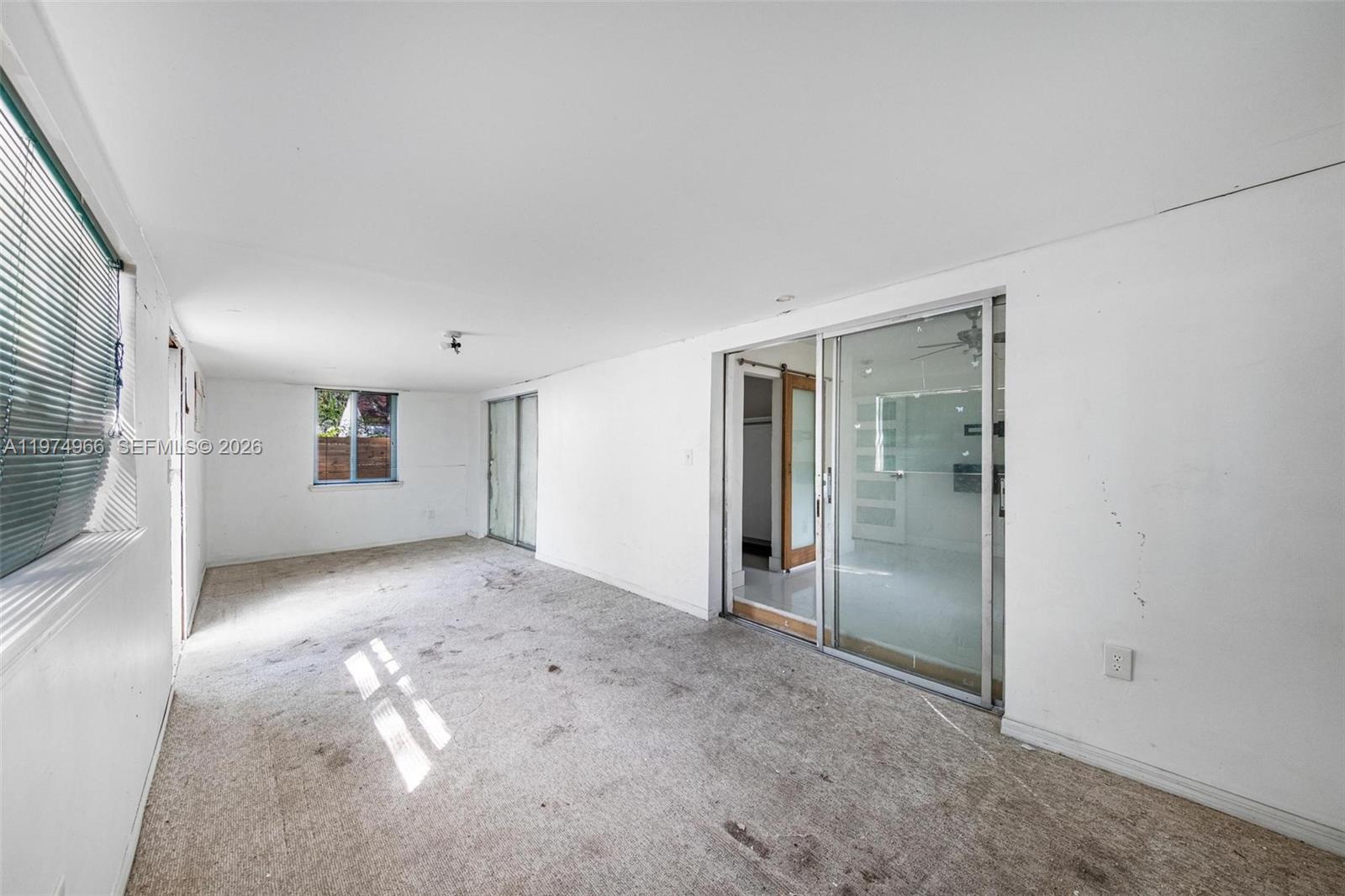 276 NW 40th St Miami, FL 33127