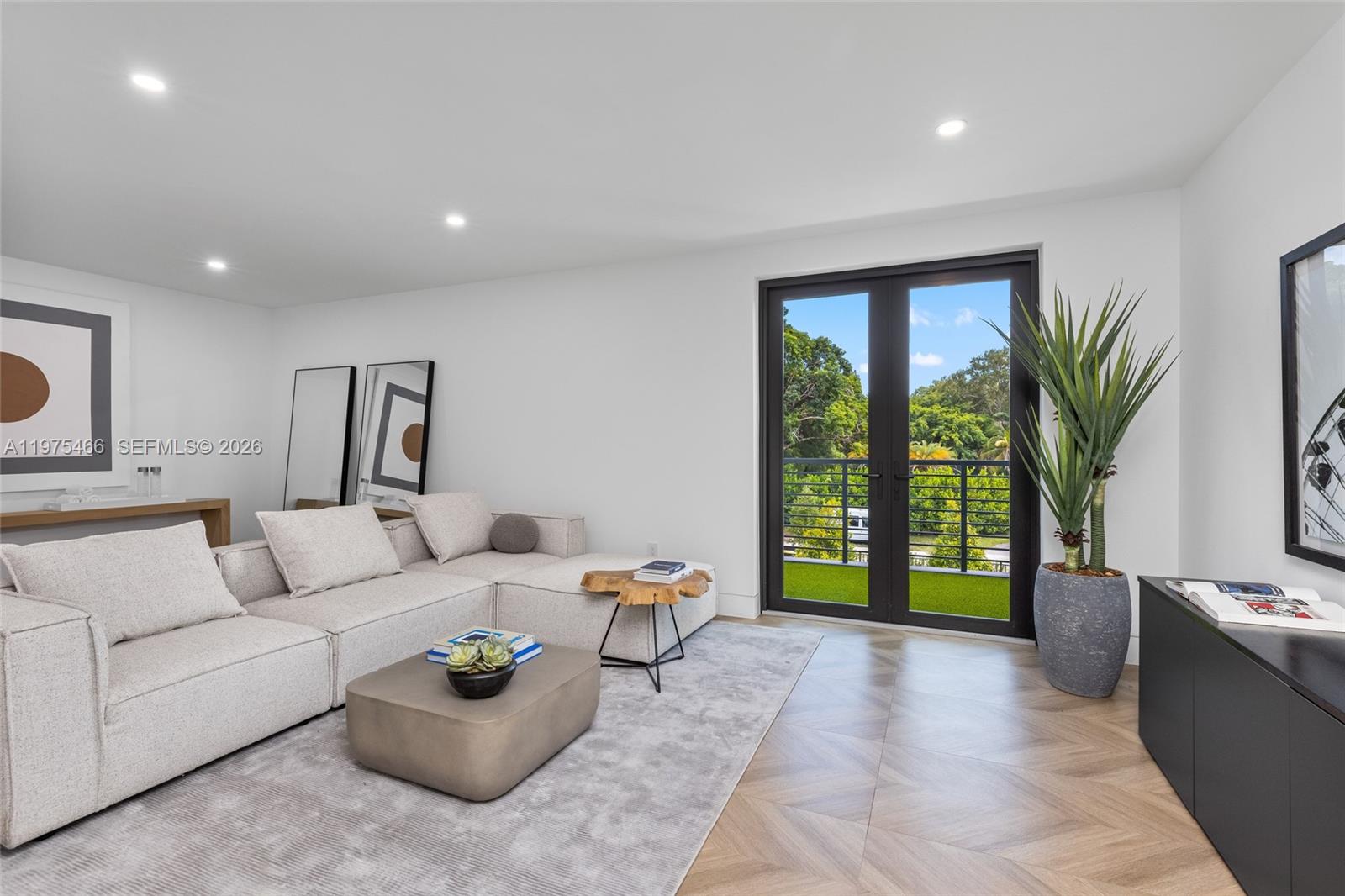 6445 SW 129th Ter Pinecrest, FL 33156