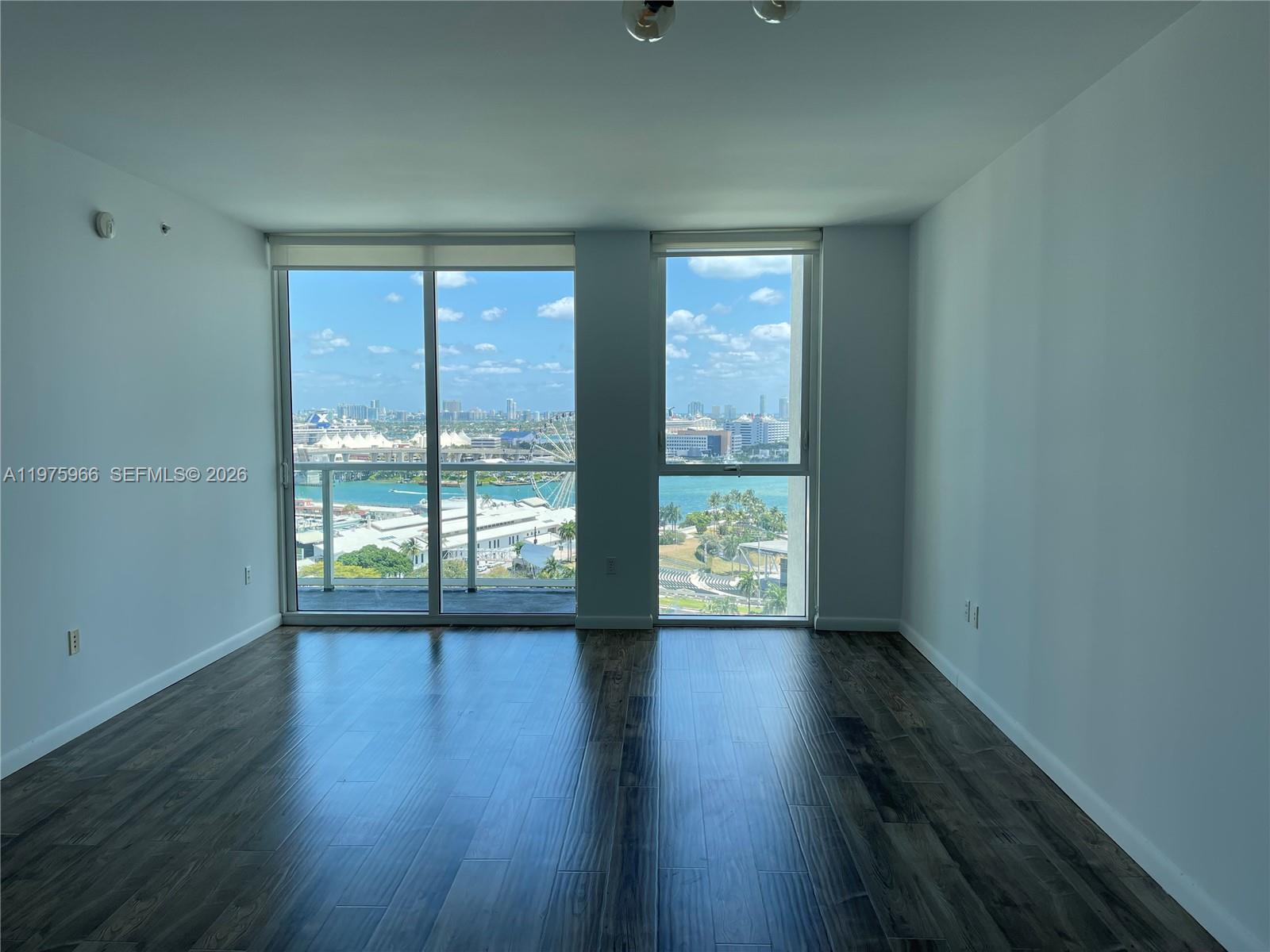 253 NE 2nd St #1707 Miami, FL 33132