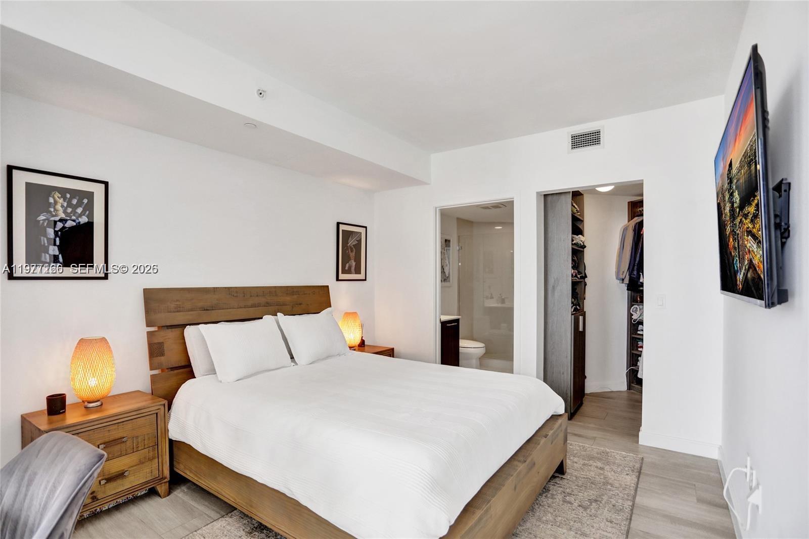 image Brickell Heights East15