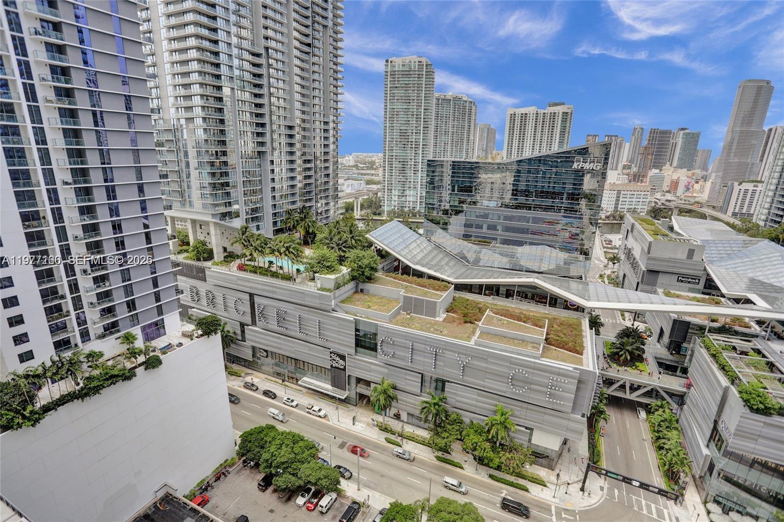 image Brickell Heights East25