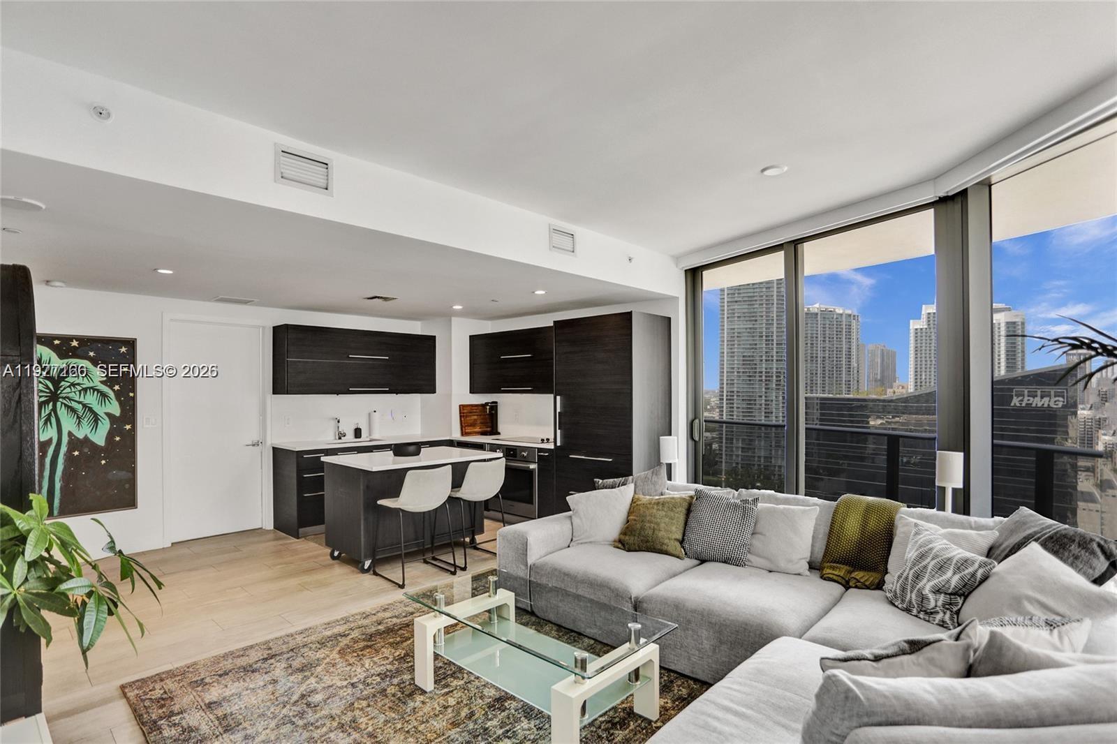 image Brickell Heights East7