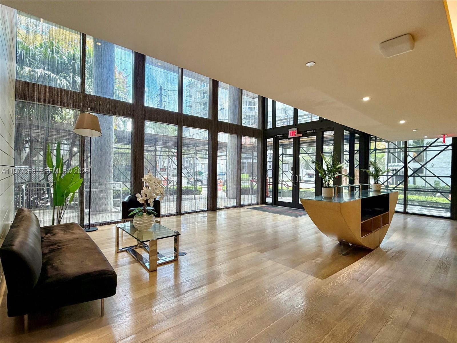 201 SW 17th Rd #304 Miami, FL 33129