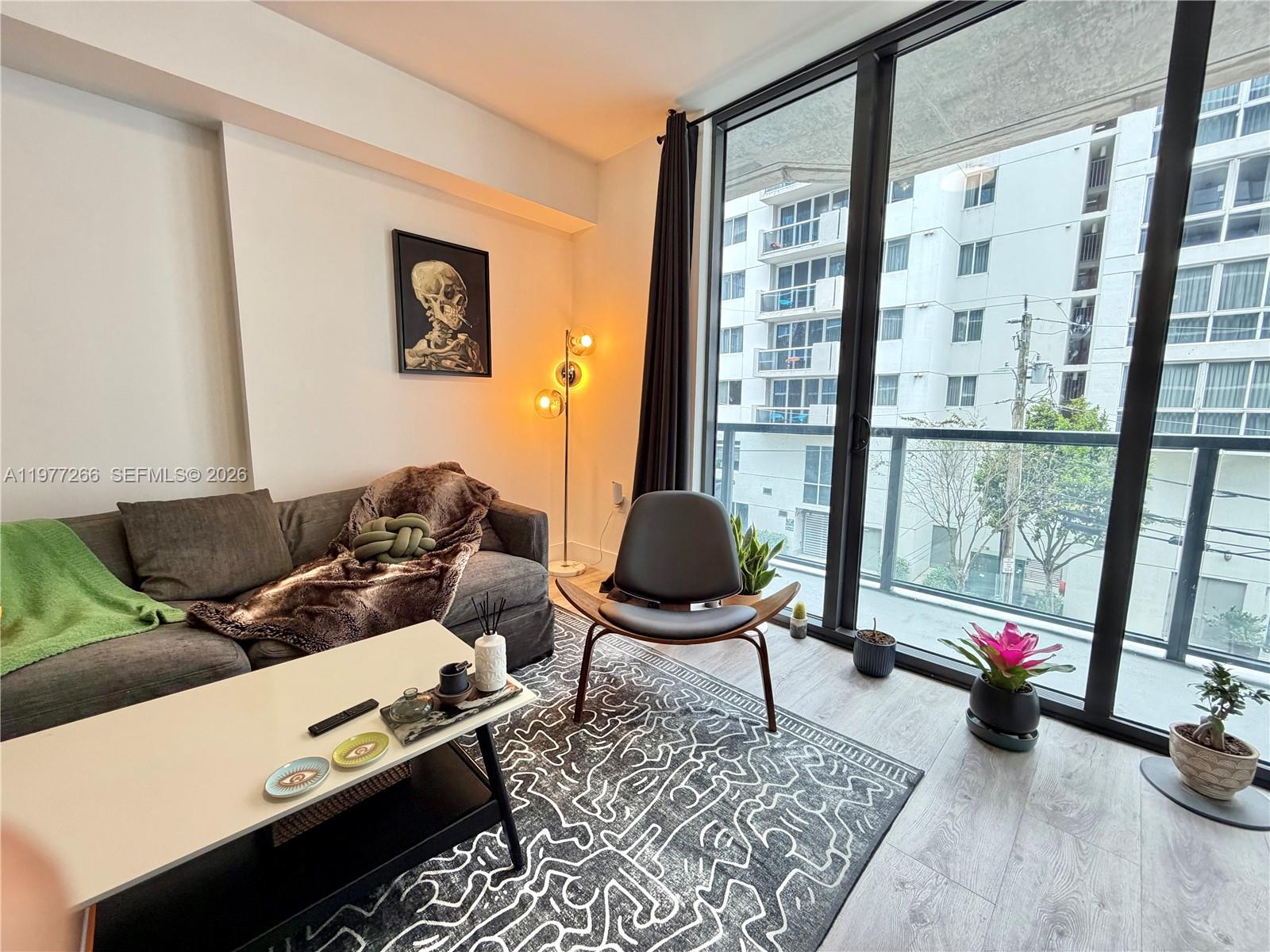 201 SW 17th Rd #304 Miami, FL 33129