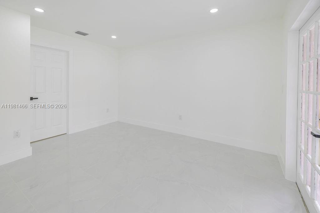 8940 SW 4th Ter Miami, FL 33174