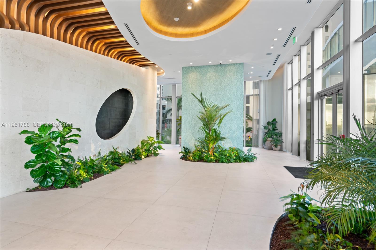 700 NE 24th St #2402 Miami, FL 33137