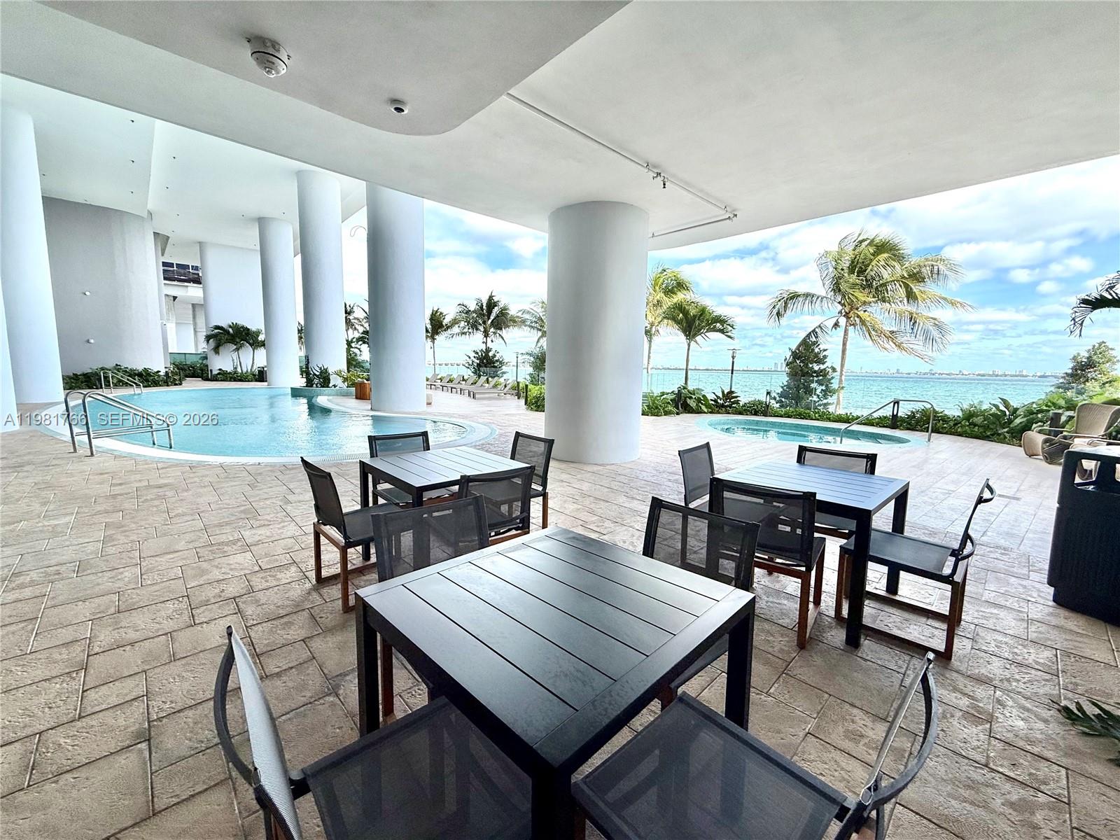 700 NE 24th St #2402 Miami, FL 33137