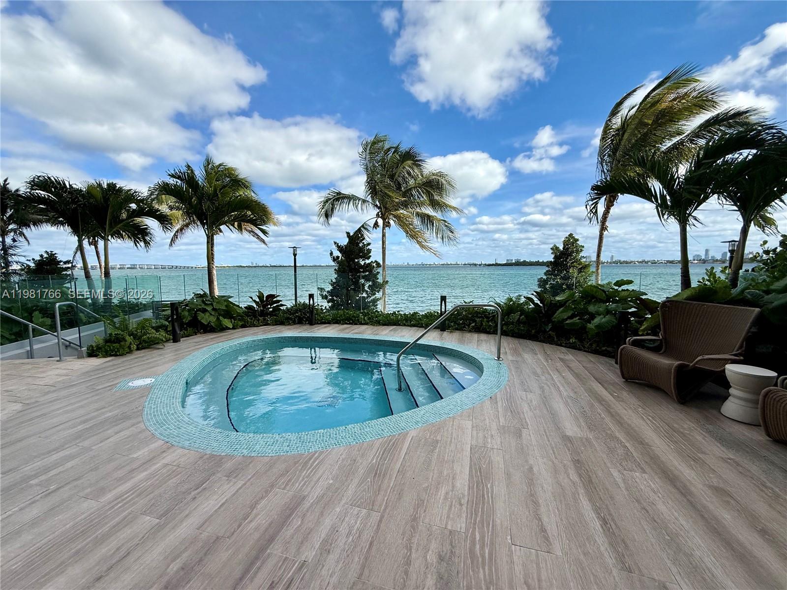 700 NE 24th St #2402 Miami, FL 33137